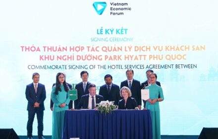 Lễ ký kết Thỏa thuận hợp tác quản lý dịch vụ khách sạn, khu nghỉ dưỡng Park Hyatt Phu Quoc nâng tầm chất lượng và uy tín khi đầu tư vào dự án đẳng cấp nhất tại Phú Quốc