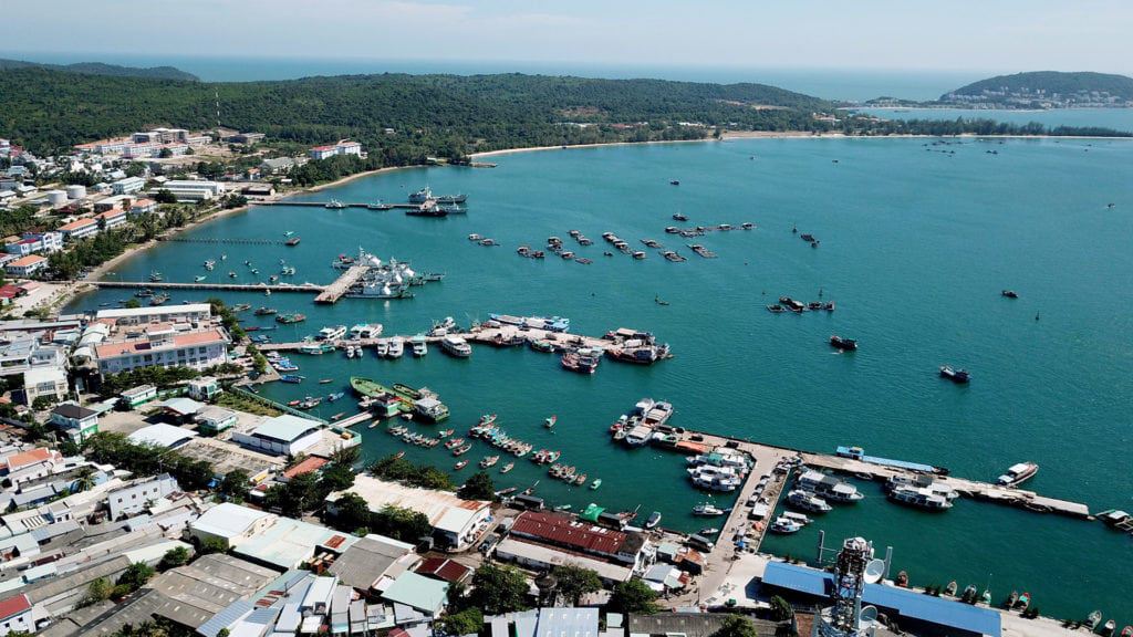Đảo Phú Quốc là khu kinh tế ven biển duy nhất hiện nay đủ điều kiện miễn thị thực cho người nước ngoài.