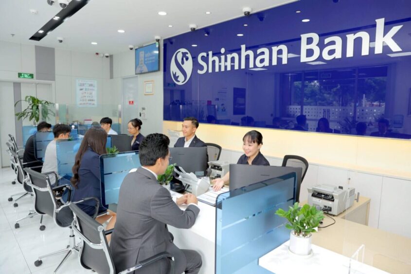 Giờ làm việc của Shinhan Bank
