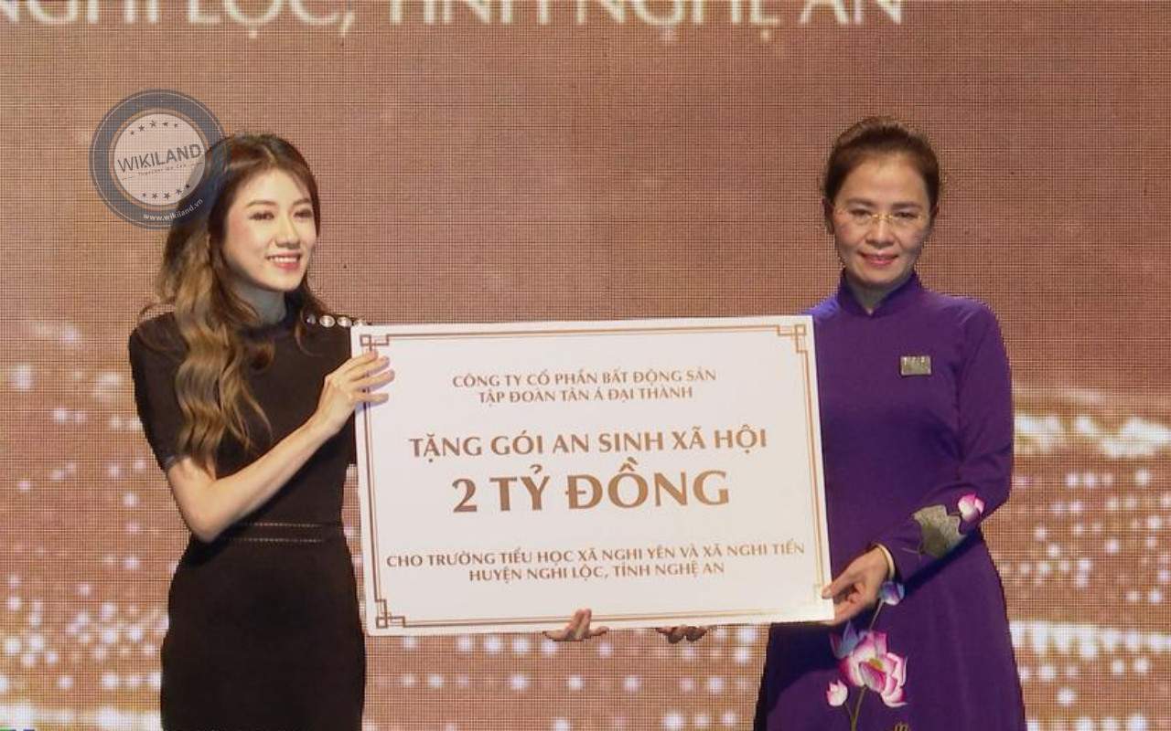 Tập đoàn Tân Á Đại Thành đã trao tặng gói an sinh xã hội cho Trường Tiểu học xã Nghi Yên và xã Nghi Tiến huyện Nghi Lộc tỉnh Nghệ An