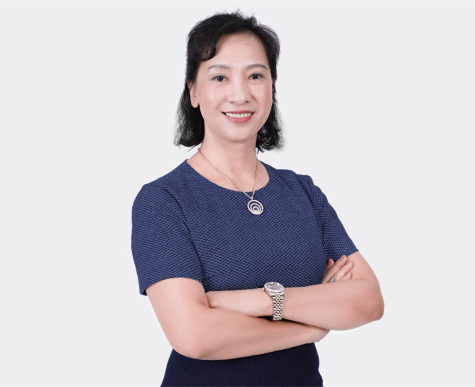 Bà Nguyễn Thị Mai Trinh - Trưởng BKS chuyên trách