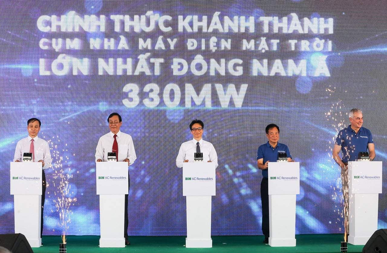 Tháng 42019, BIM Group khánh thành và hòa lưới điện quốc gia cụm 3 nhà máy điện mặt trời quy mô 330MW, lớn nhất Đông Nam Á tại thời điểm đó.