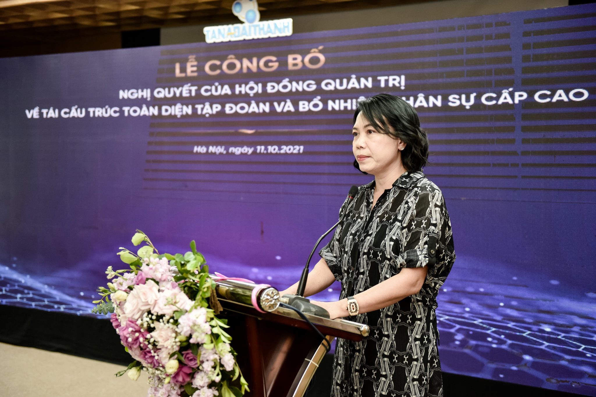 Bà nguyễn thị mai phương – chủ tịch hđqt tập đoàn tân á đại thành phát biểu tại sự kiện tái cấu trúc tập đoàn