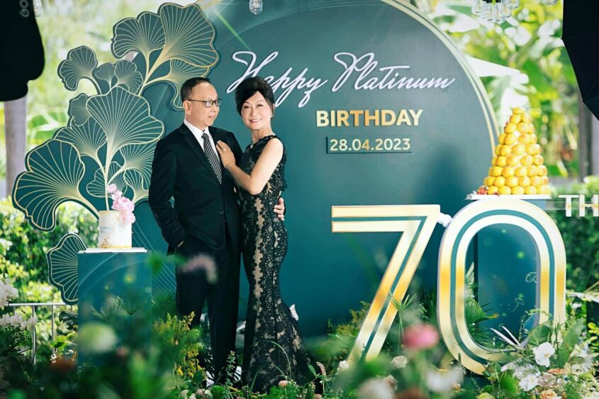 Bà Đặng Thu Thủy và ông Trần Mộng Hùng trong ngày sinh nhật