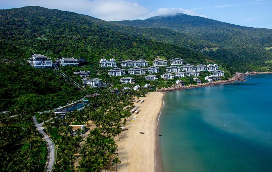 khu nghỉ dưỡng 5 sao Intercontinental Danang Sun Peninsula Resort.