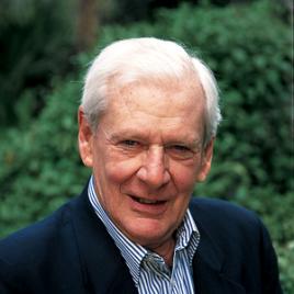 Edward Stone, Jr (1932 - 2009) là cha đẻ của tập đoàn thiết kế lừng danh EDSA.