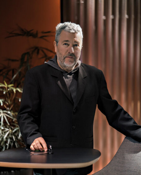 Bậc thầy thiết kế Philippe Starck