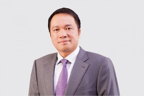 Doanh nhân Hồ Hùng Anh hiện đang là Chủ tịch HĐQT Ngân hàng thương mại cổ phần Kỹ Thương Việt Nam (Techcombank). 