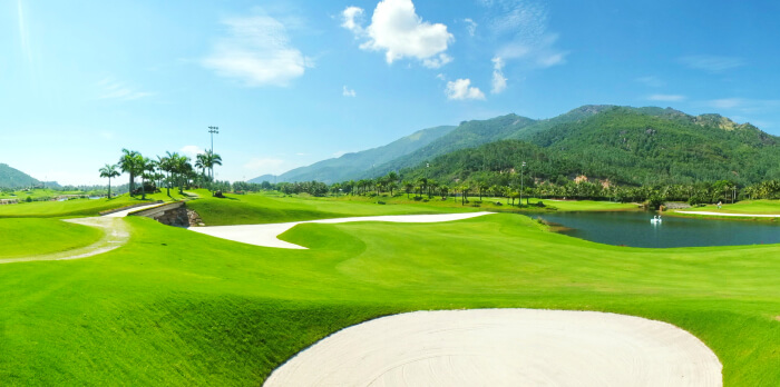 Khách sạn sân golf