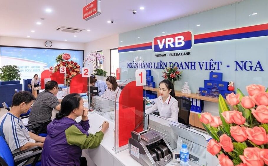 Giờ làm việc của Ngân hàng Liên doanh Việt - Nga (VRB)