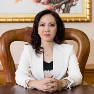 Chân dung bà Lê Thị Thúy Ngà - Chủ tịch tập đoàn Nam Cường
