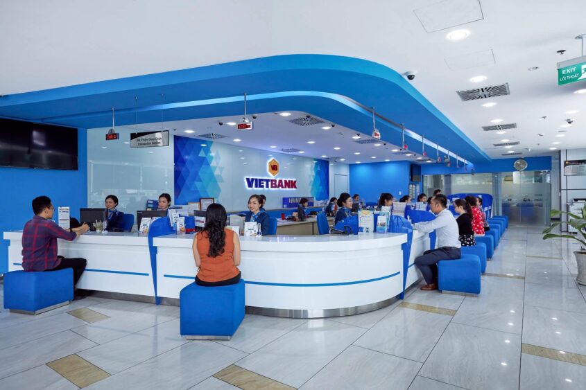 Giờ làm việc của ngân hàng VietBank